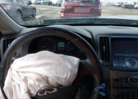 2015 Infiniti Q40 from USA, damaged, VIN JN1CV6AR5FM524506